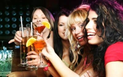 Alcohol y mujeres: señales sutiles y apoyo seguro | GRUTEAR